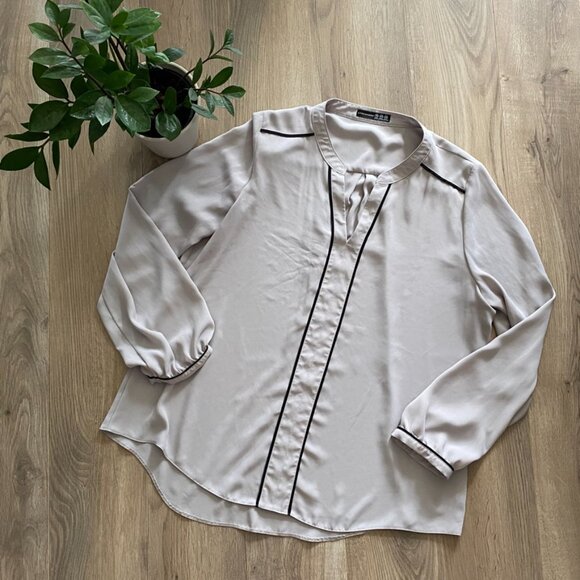 Atmosphere Slate Grey Satin-Style Cinch-Sleeve Blouse - Picture 3 of 12